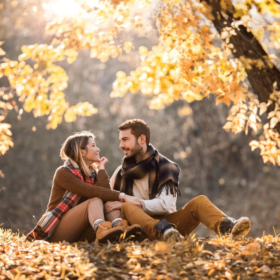 couple-sitting